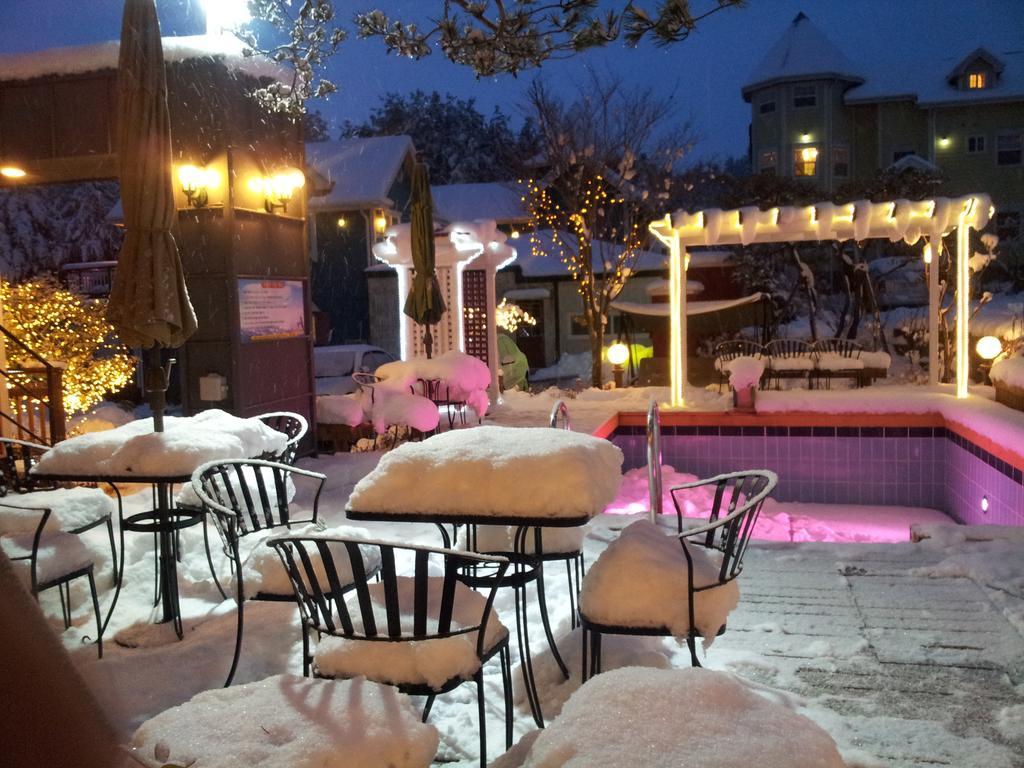 Gyeongju Tiamo Pension Kültér fotó